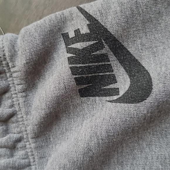 Nike | Light Weight Jogger Pants | Size Medium | Drawstring Adjustable Waist. - Picture 5 of 8